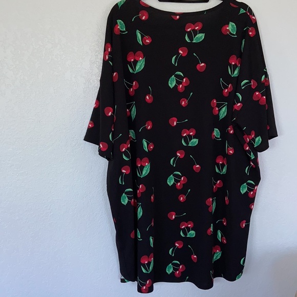 LuLaRoe Black Tunic with Fun Cherry Pattern. Size 3XL. EUC. - Picture 3 of 4